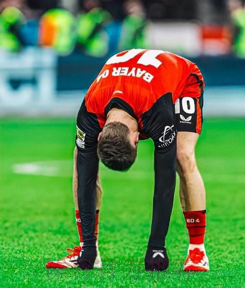 克罗斯:去美国踢球不在我的选择 很看好维尔茨